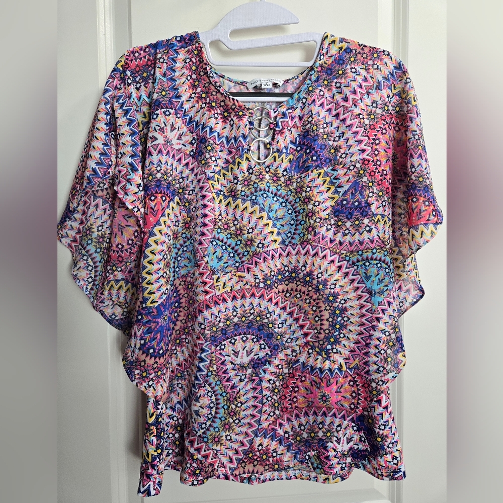Women flowy blouse by Notations